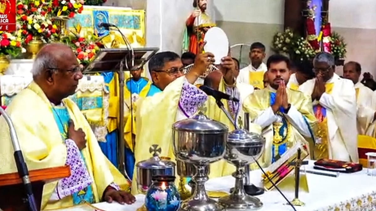தூத்துக்குடி: தூய பனிமய மாதா திருவிழா திருப்பலி